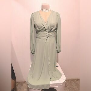 Cupshe Pastel Green V-neck Button Front Fitted Waist Midi Slit Dress M